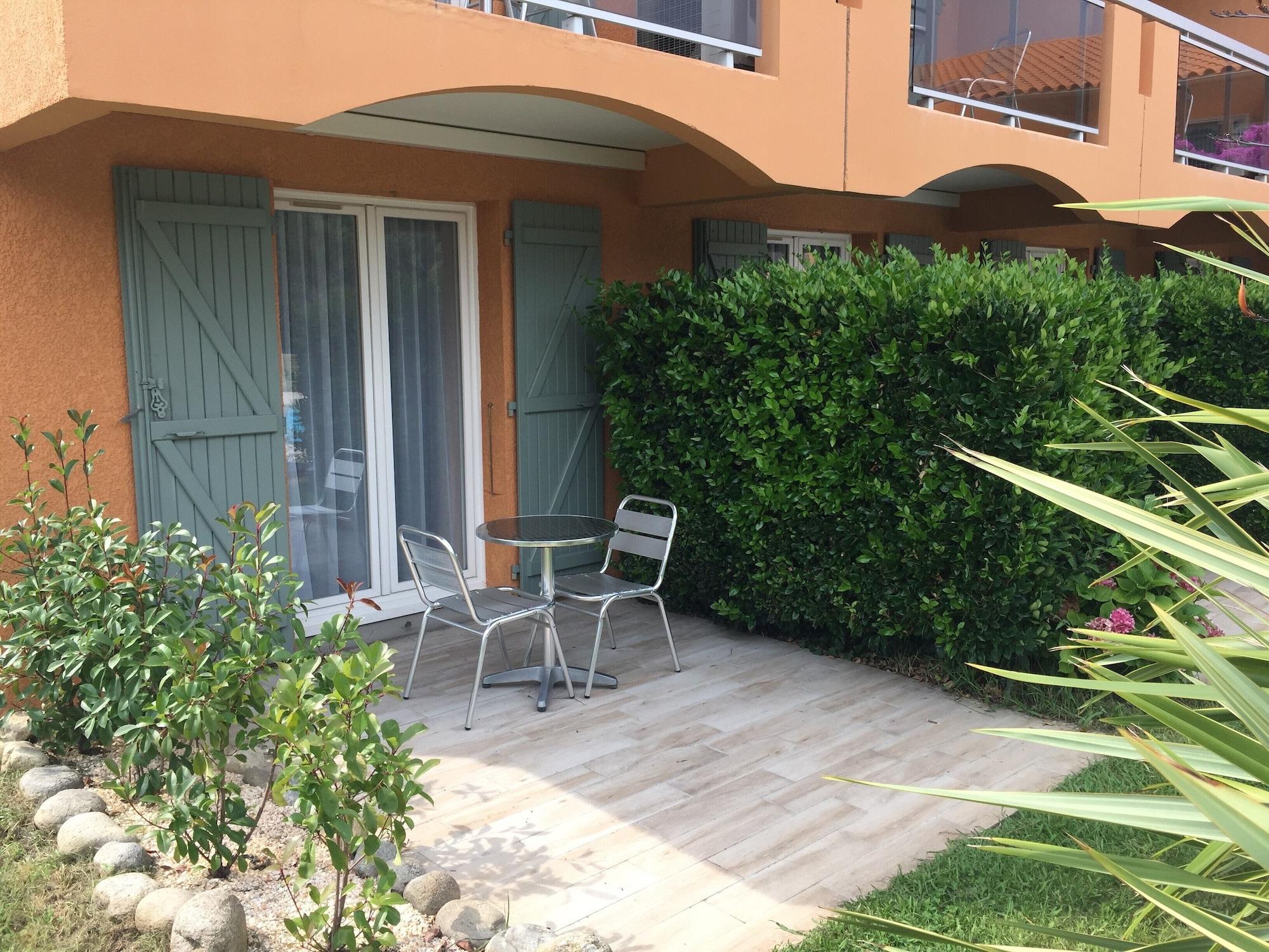 Best Western Le Vauban 프라드 외부 사진
