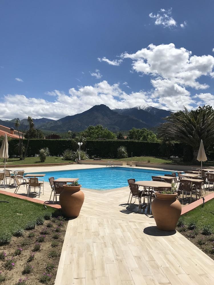 Best Western Le Vauban 프라드 외부 사진