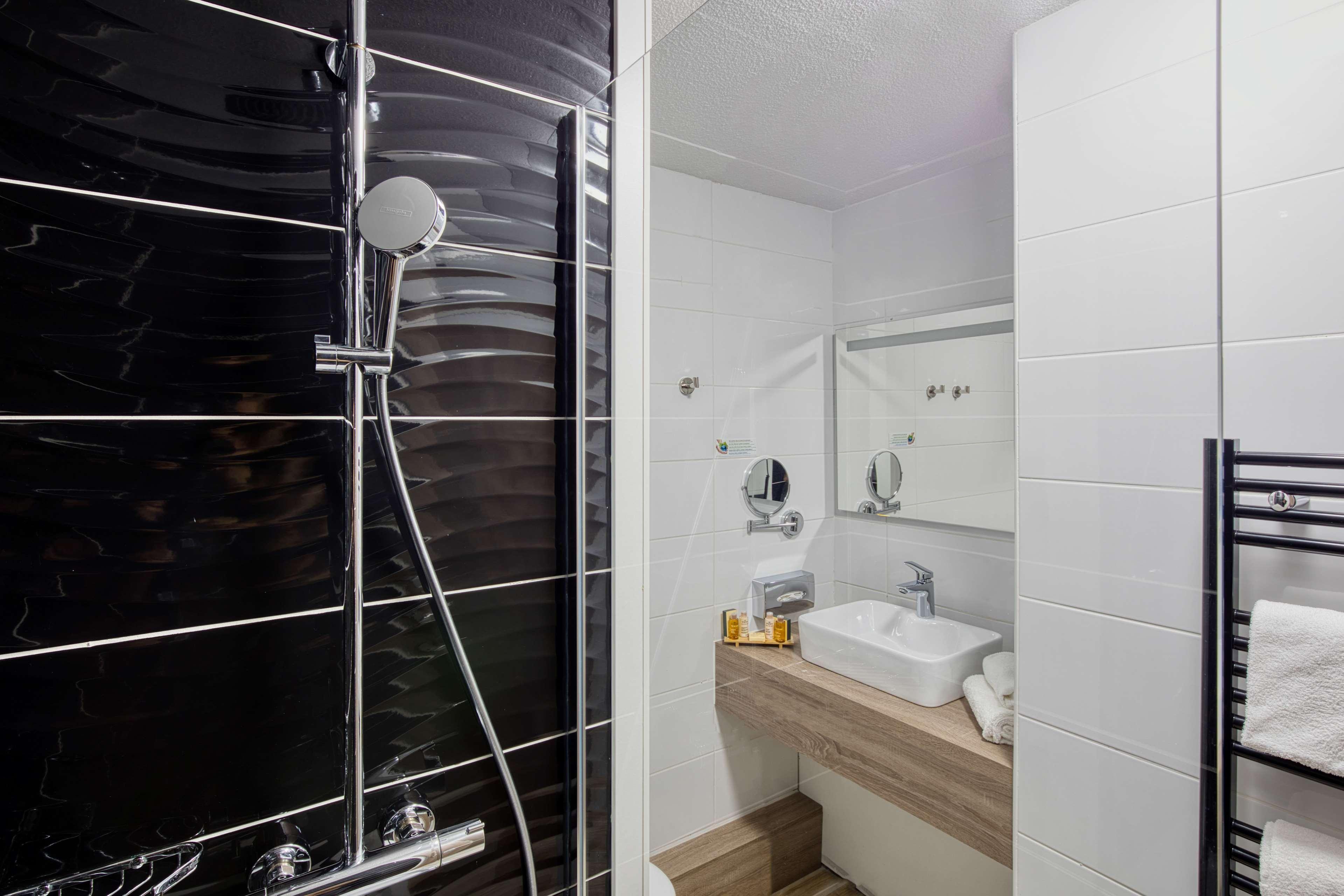 Best Western Le Vauban 프라드 외부 사진
