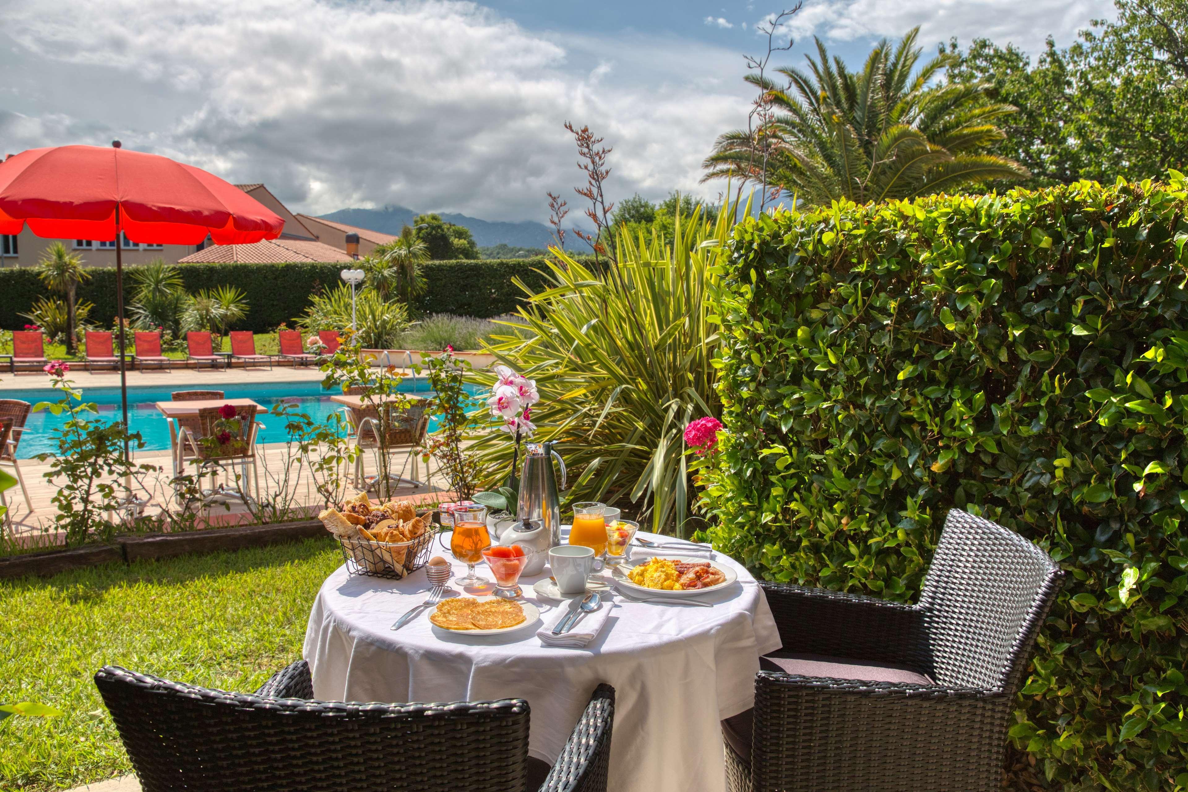 Best Western Le Vauban 프라드 외부 사진